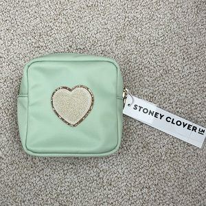 Stoney Clover Lane NWT 💚 Mini pistachio Pouch with heart